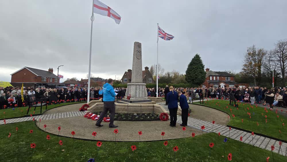 Hoyland Remembrance Service 2025♥️

Thank you to the students who attended to lay the wreath on the academy’s behalf today.