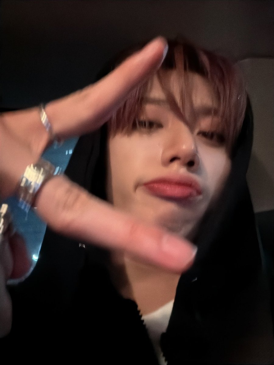 kass showed me these last night and i genuinely dreamed of him in this exact look last night…….. i’m so obsessed with you harry june- it’s SICK 🫵🏻 (i love you i love you i love you)