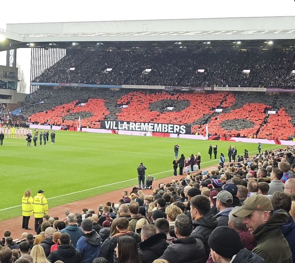 avultra1874's tweet image. That’s proper respect #avfc 
How it should be #whufc 
#villa #astonvilla #lestweforget @VP1897