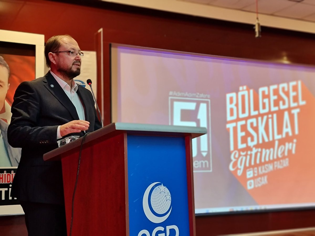 agdorgtr's tweet image. 📍Uşak Şubemizin ev sahipliğinde icra edilen 51. Dönem Bölgesel Teşkilat Eğitimlerimizin 2.&apos;sinde Genel Başkanımız Salih Turhan Bey &quot;Niçin AGD?&quot; eğitimlerini gerçekleştirdi.

#AdımAdımZafere
#BirYıldızınİzinde
#İkinci50Yıl