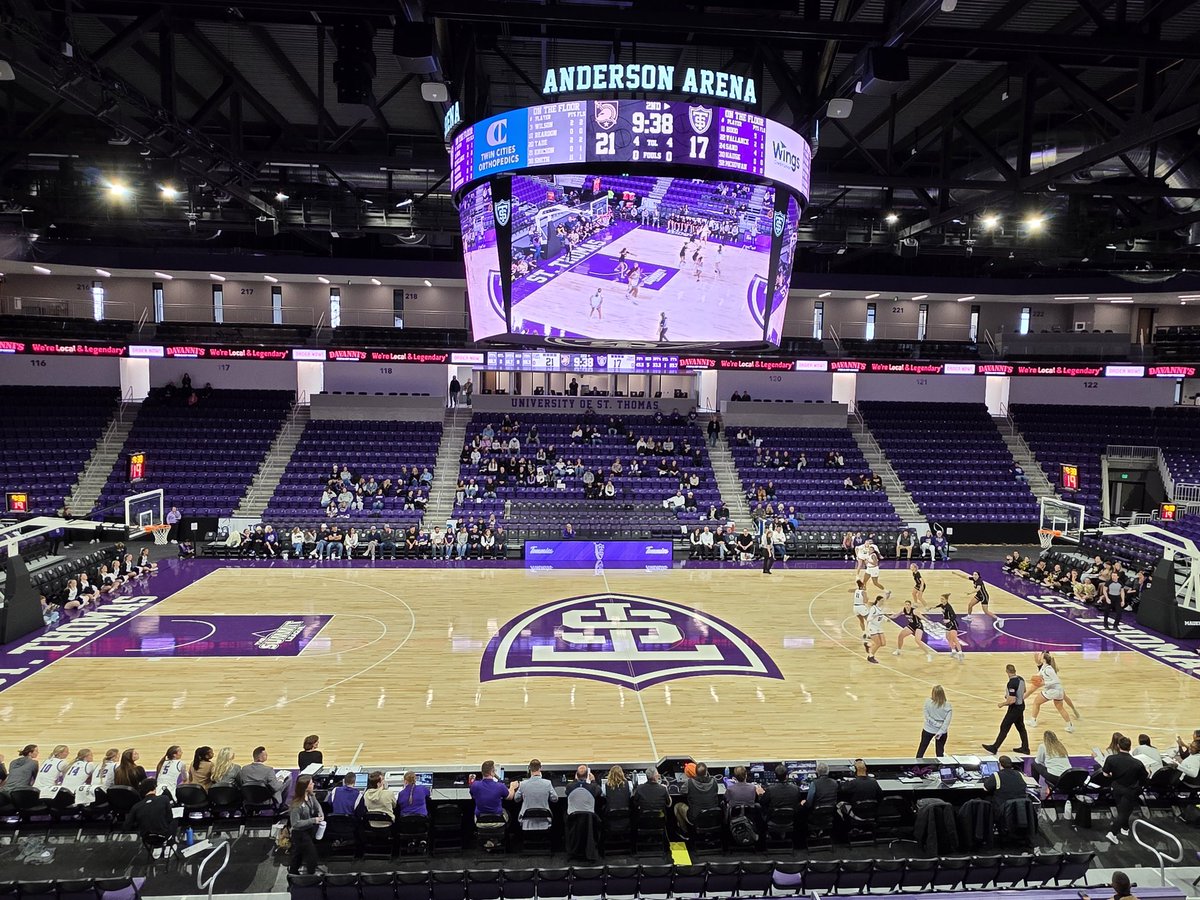 Such a great game!! Beginning to end!
#RollToms #WeOverMe 💜 Thank you <a href="/TommieWBBall/">St. Thomas Women's Basketball</a>!

<a href="/CoachSinn/">Coach Ruth Sinn</a> <a href="/Coachteejones1/">Tiana Jones</a> <a href="/Park_Masterson/">Park (Masterson) Shogren</a> <a href="/McKeeverMadison/">Madison McKeever</a>