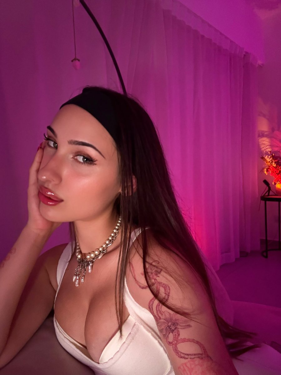 RT GAME 💋

$7/$7/$7 🎰
     3 comments 💬
                  17 minutes ⏰

It’s My money. 
<a href="/pju02/">pju02</a> just works for it 💵