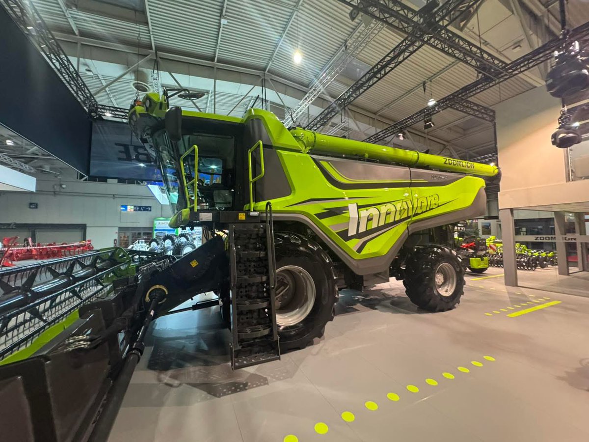 Moar on the affordable combine 
ZoomLion T7