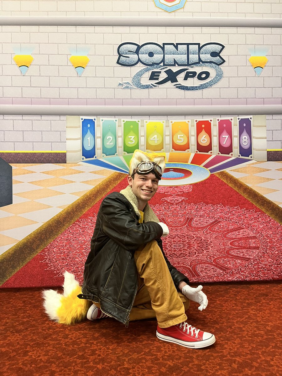 Sunset_Archive's tweet image. Had a BLAST in Dallas with friends at Sonic Expo! Was so great to meet with old friends and new friends alike 😄 Was my first con and cosplay experiene! Also checked out the National Video Game Museum and Meow Wolf!!! Had so much fun and can’t wait to do it again next year 🤩