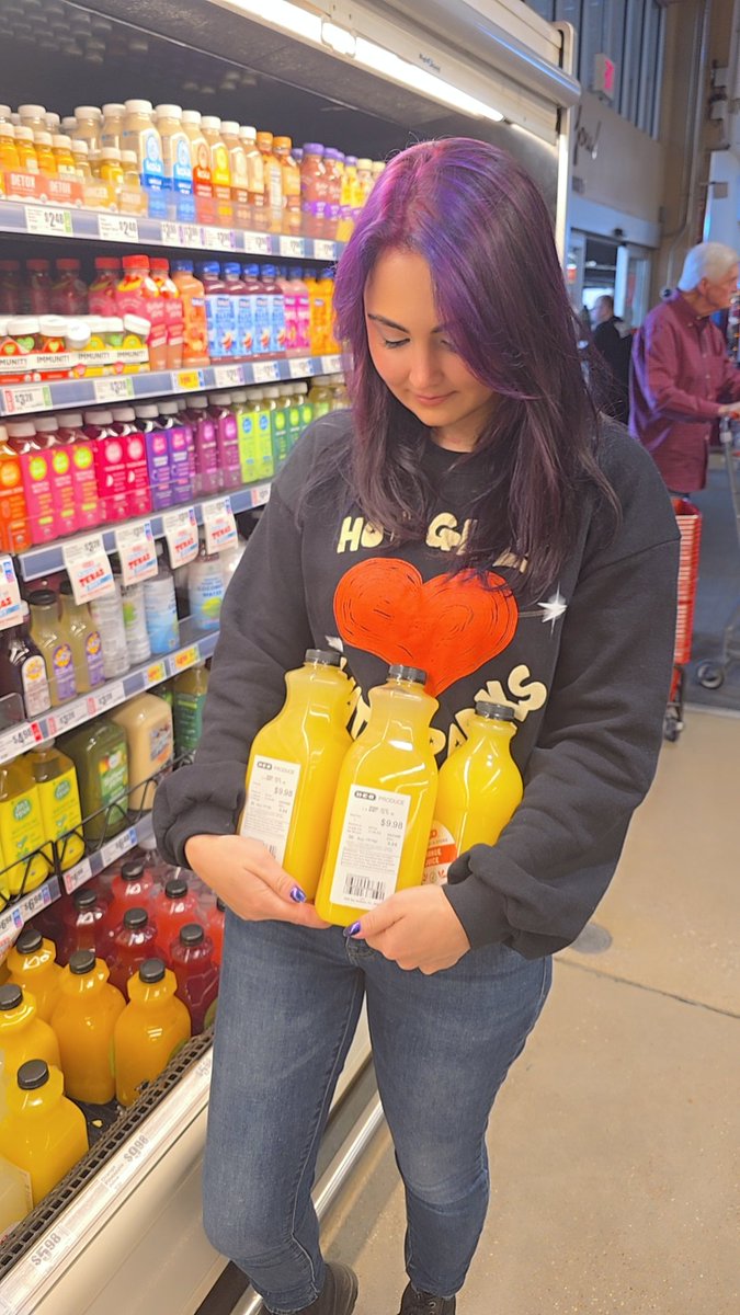 GUYS, THE BABY IS KICKING <a href="/awsten/">AWSTEN KNIGHT</a> <a href="/PARXAFTERDARK2/">PARX AFTER DARK 2</a>