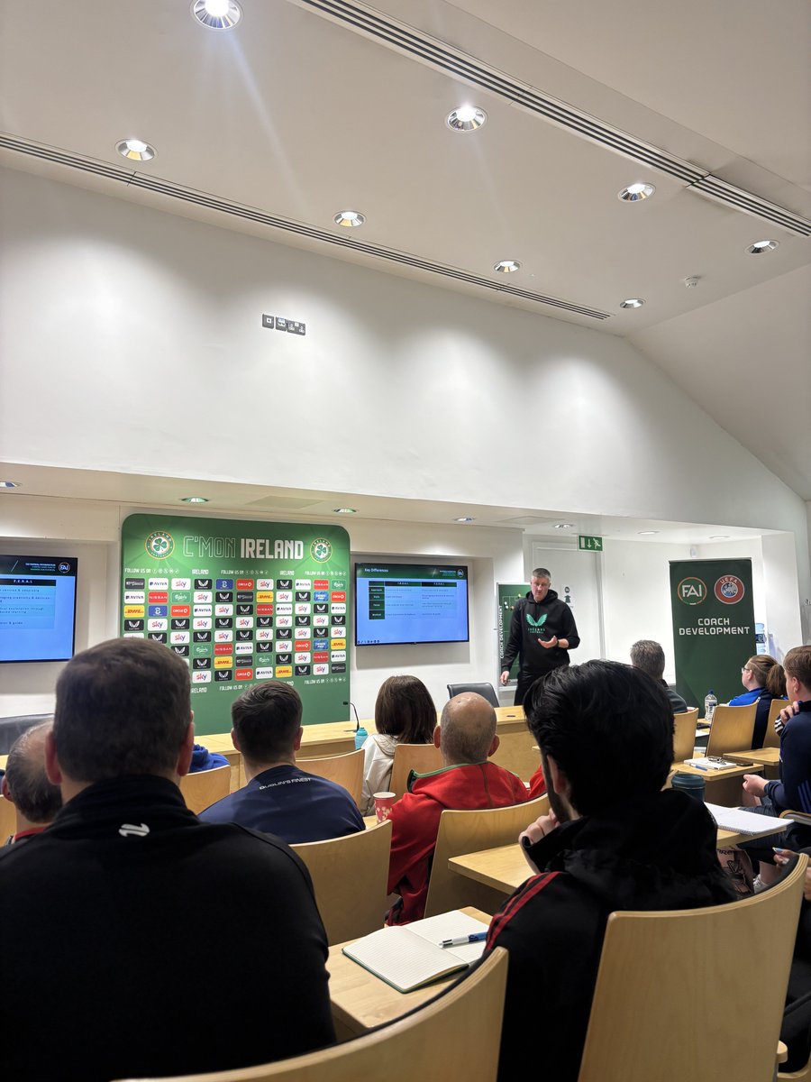 Barry McCarthy tweet media