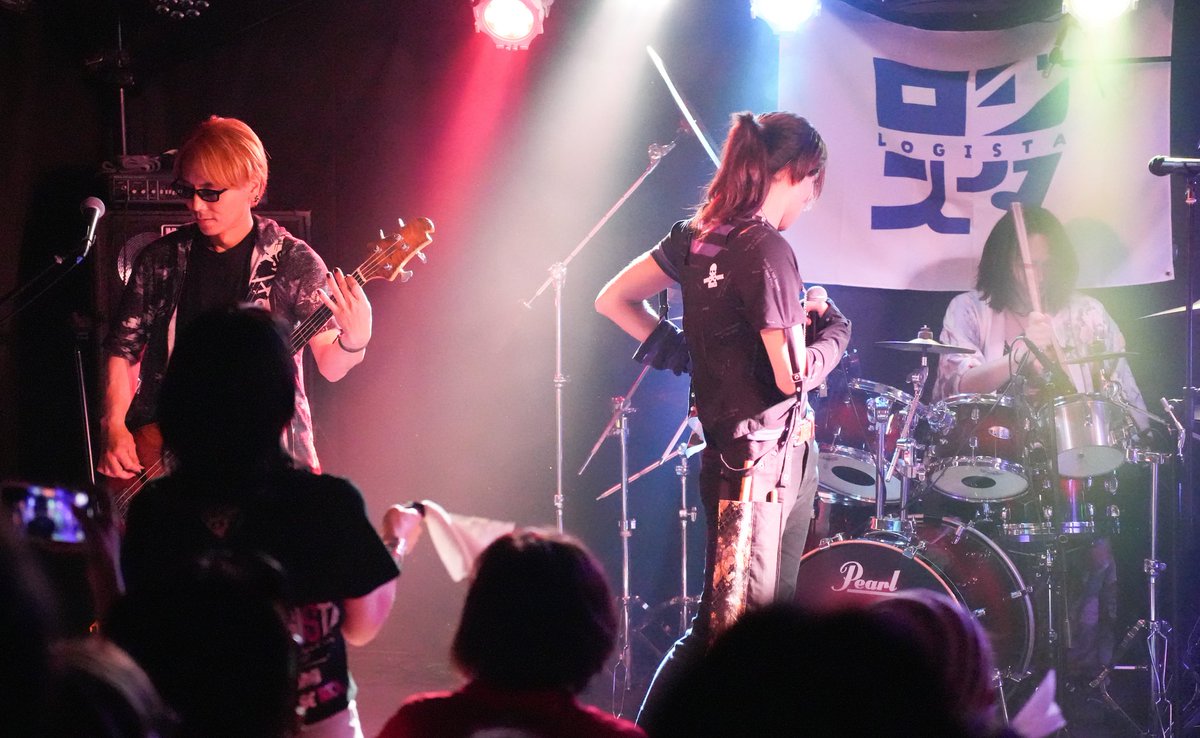 LogicalStyle's tweet image. 2025年第46週目の月曜日
乾燥が気になる日々、クリームで保湿しつつ音楽で心の保湿もして1週間頑張りましょう☆