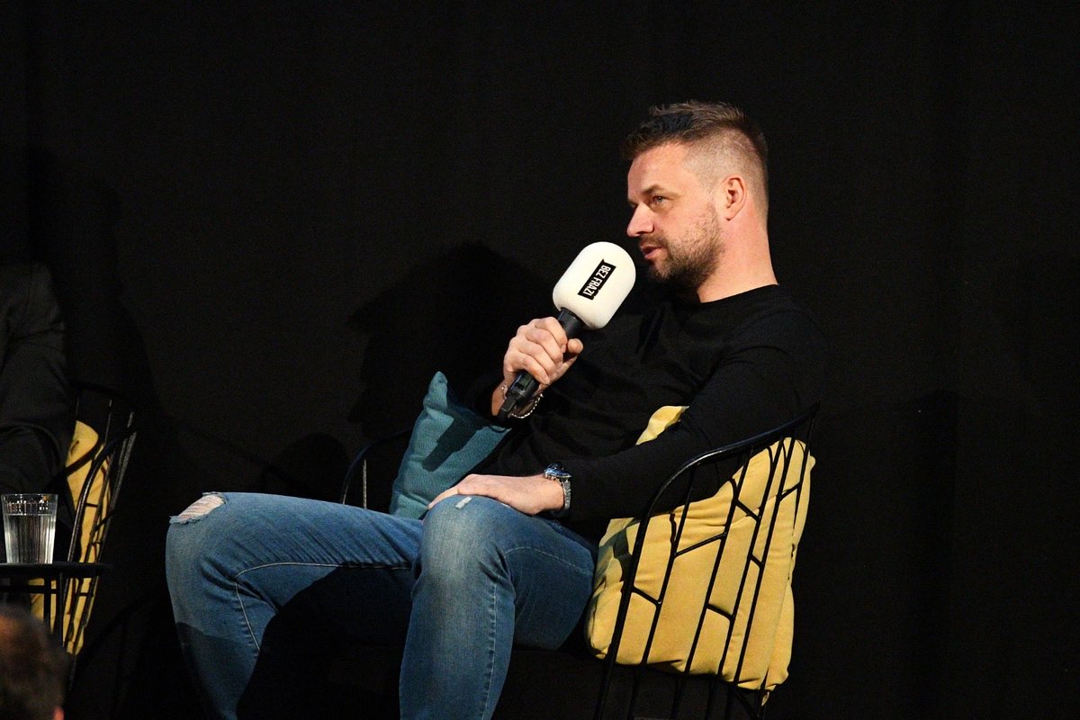 BEZ FRÁZÍ tweet media