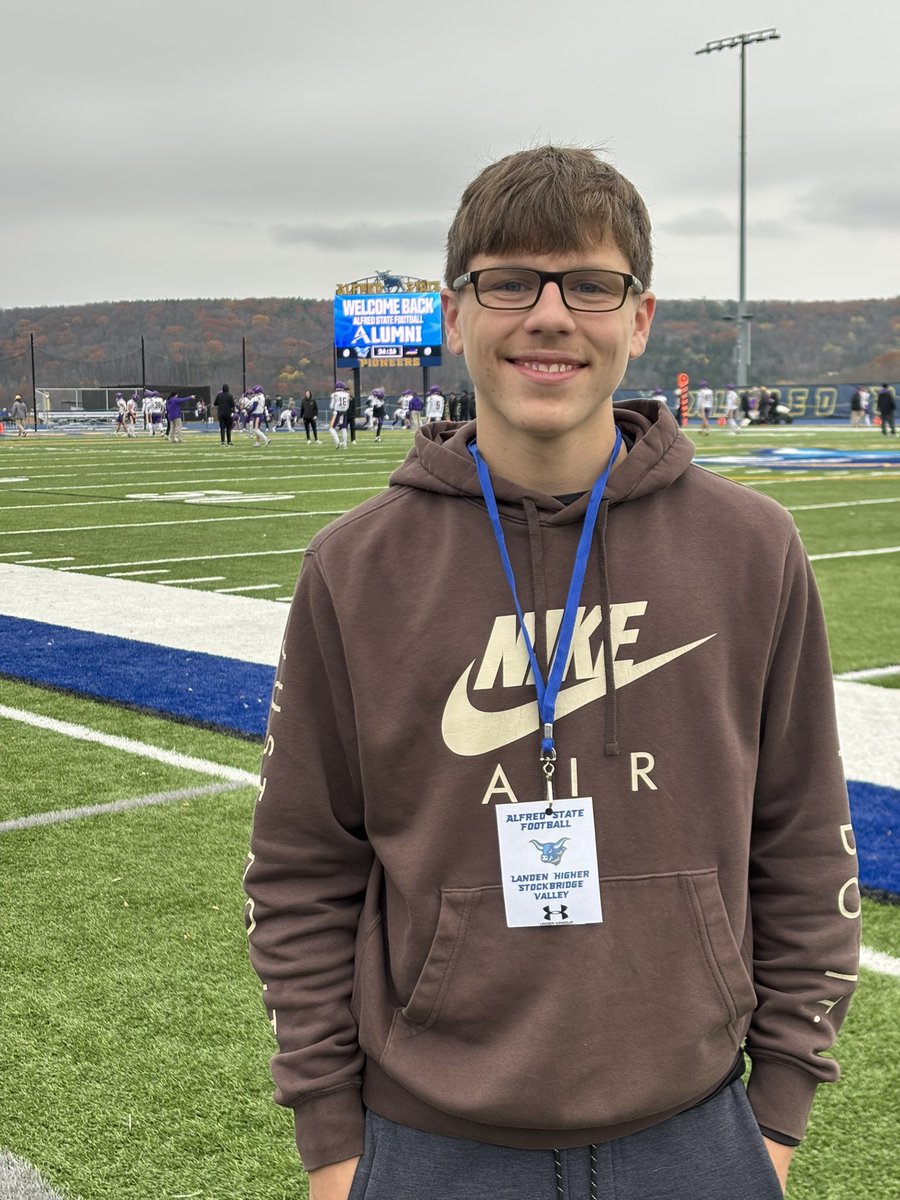 Landenhighers10's tweet photo. I wanted to thank @CoachLinnAState and @EthanBWilliams for the amazing opportunity to visit campus and watch a game @ Alfred state. It’s a Beautiful campus and season so far. #blessed https://t.co/FrdngOgvgE