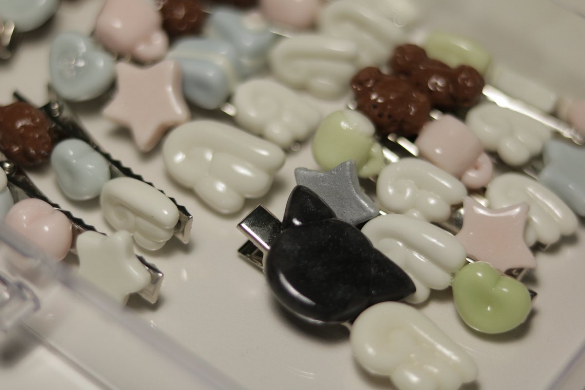 hello_ye_on's tweet photo. ลด 10 บาททุกชิ้นวันสุดท้ายคร่ะ!!
#hairclip #handmade #clay https://t.co/GNgk6yZZtd