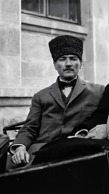 Sevgi, Saygı ve Özlemle.. 
1881-♾️