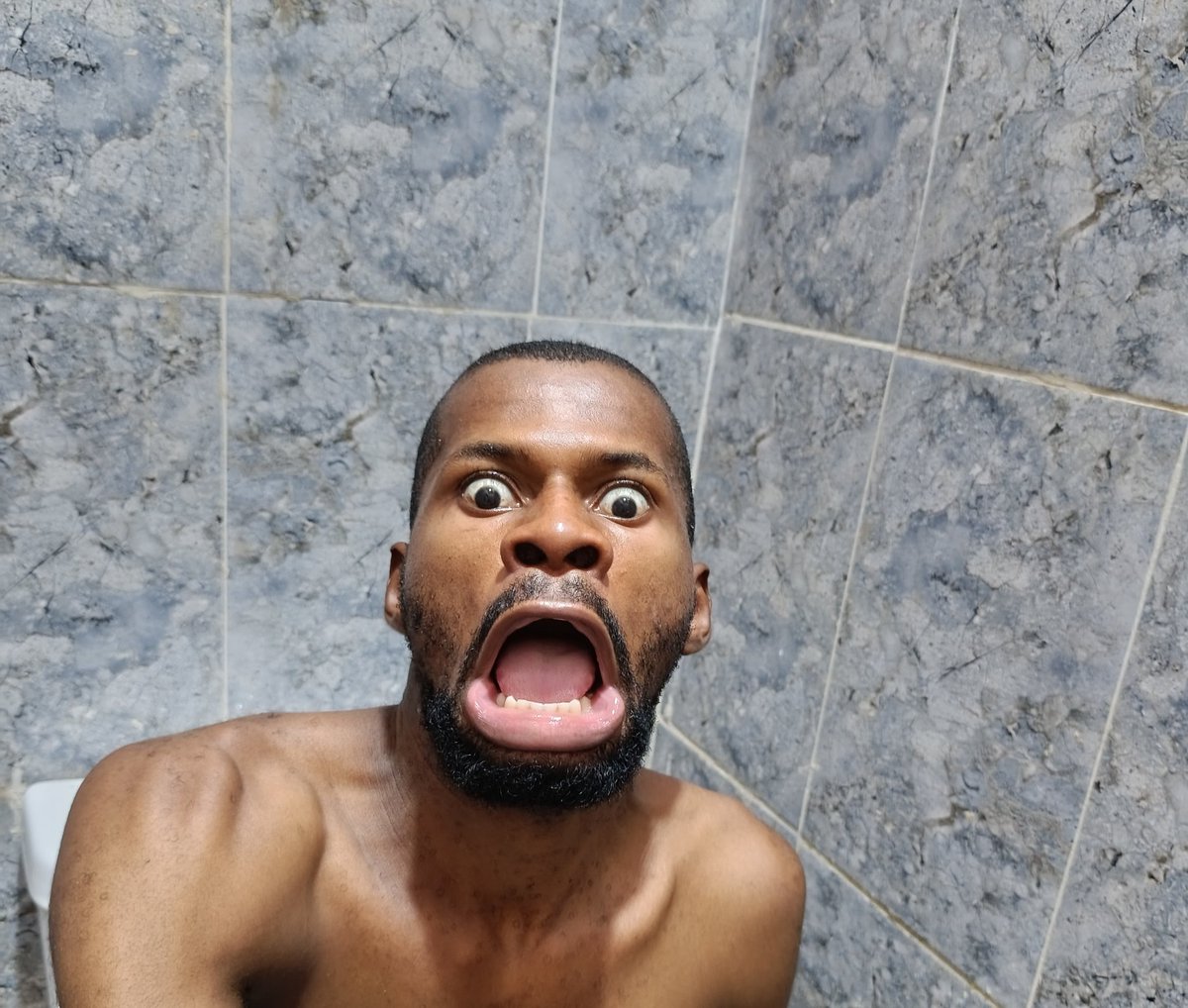 Callhimkevyn1's tweet image. Quick selfie 😂