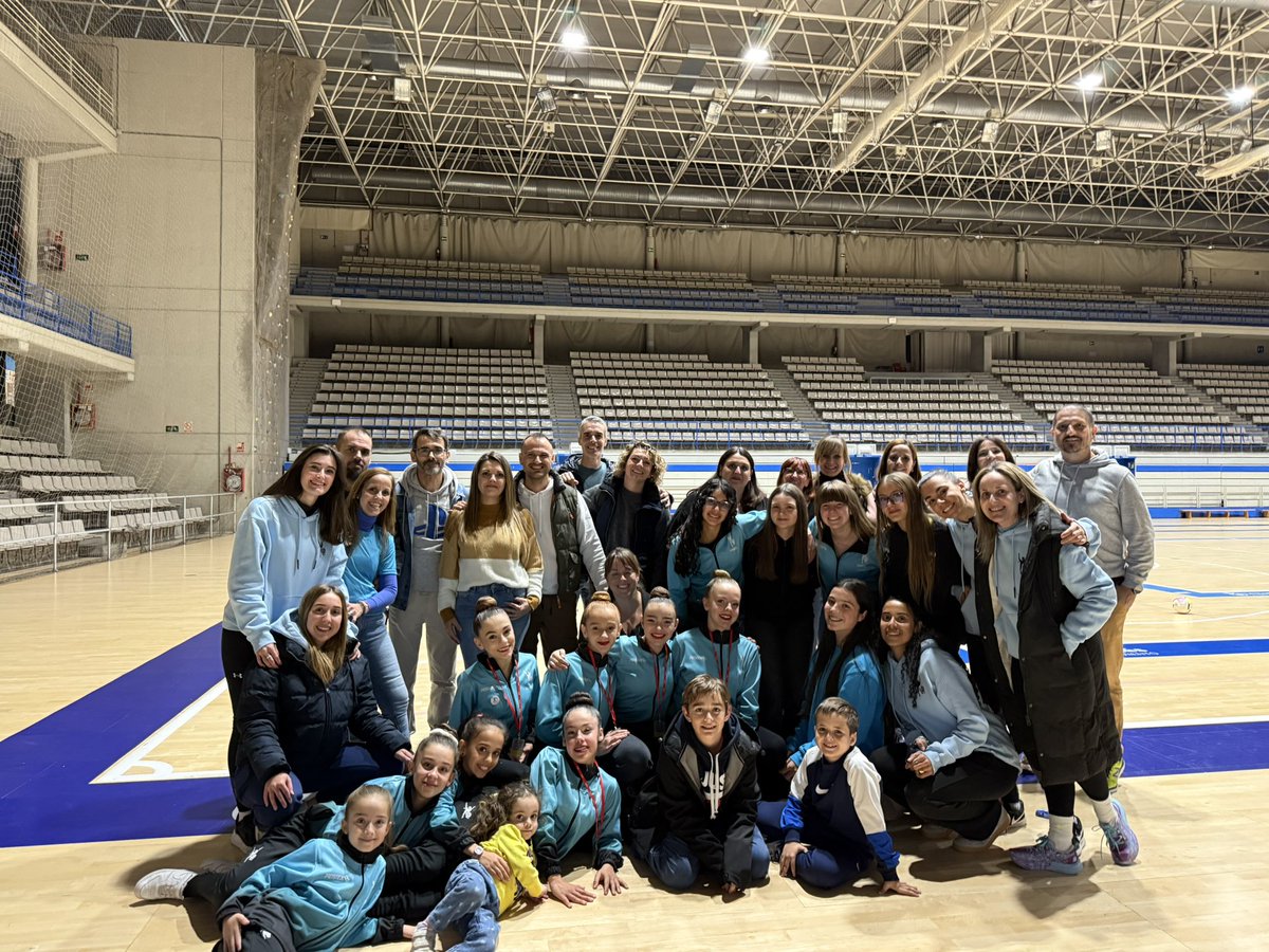 Gran jornada en la Copa 7 Estrellas – 2ª Fase celebrada en Leganés 🤸‍♀️💙💛
Gracias al <a href="/AytoLeganes/">Ayuntamiento de Leganés</a>, a <a href="/deportesleganes/">Deportes Leganés</a> y a la <a href="/FMGimnasia/">FMGimnasia</a> por hacerlo posible.

🥇 Broche de oro para nuestro conjunto ¡Enhorabuena, chicas! 👏💫

#GimnasiaRítmica #Copa7Estrellas #Leganés