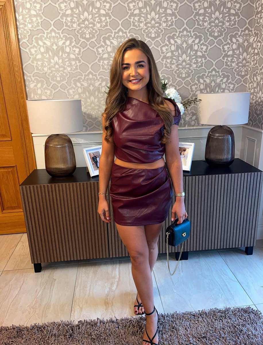 Banging Hotties (@banginghotties) on Twitter photo 