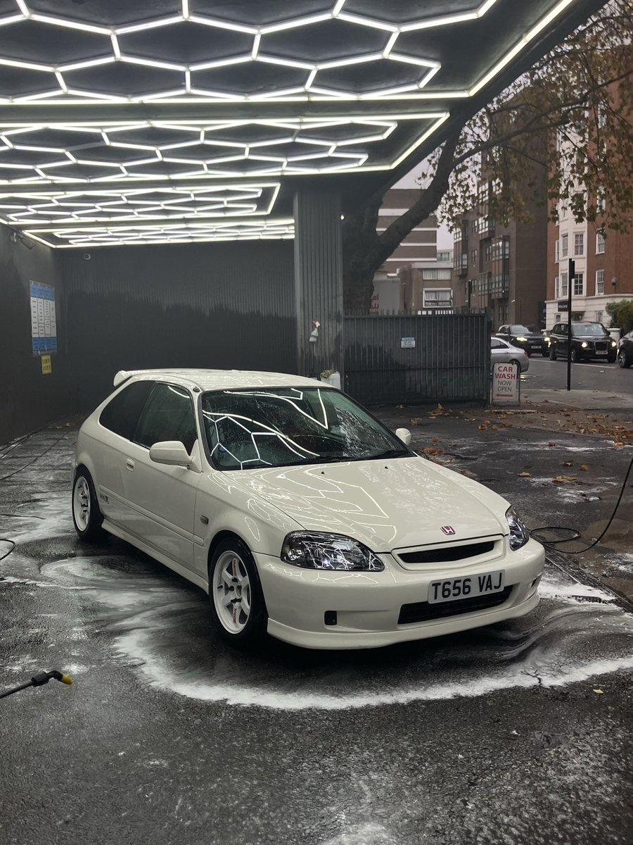 textcursor's tweet image. Cleanliness is next to…