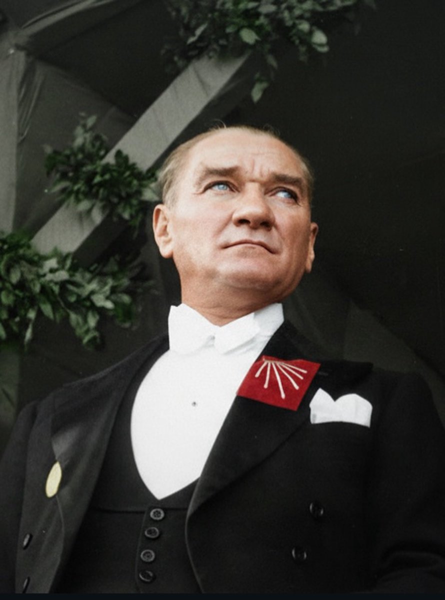 Ulu Önderimiz Mustafa Kemal Atatürk’ü Vefatının 87.yılında Sevgi,Saygı ve Özlemle Anıyoruz.🇹🇷
#10kasım