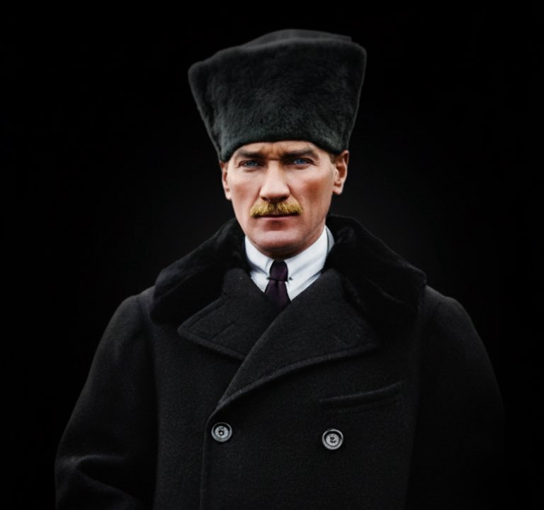 Ülkemizin kurtarıcısı, Cumhuriyetimizin kurucusu Gazi Mustafa Kemal ATATÜRK'Ü saygı, minnet ve rahmetle anıyoruz.
#10Kasım
