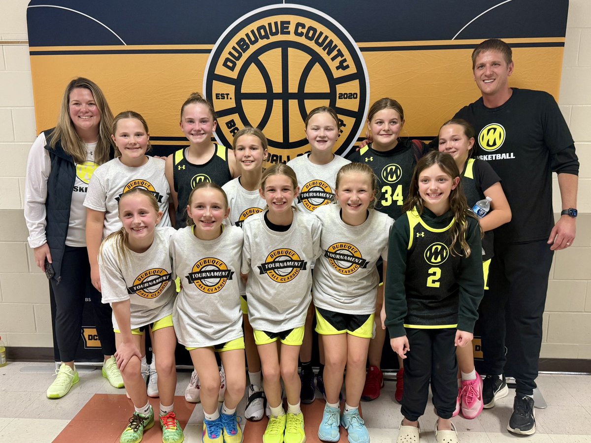 martinbrosgbb's tweet photo. Congratulations to our 5th Grade Girls!
They went 3-0 this weekend at the Dubuque Fall Classic! 💪🏀

View the 5th Grade Girls roster on our new website 👇
🔗 https://t.co/sPjCp4tIyN https://t.co/aqzF05zfOp
