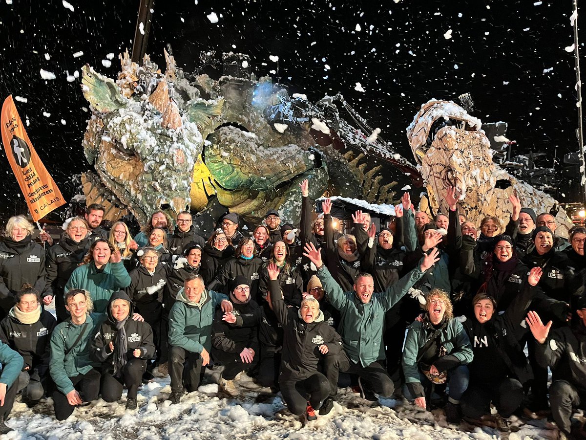 hautsdefrance's tweet image. Le Varan et le Dragon de Calais ont uni leurs forces pour un final grandiose !

👉 Trois jours d’émotion, de feu et de poésie qui ont fait vibrer toute la ville.

👏 Bravo à toutes les équipes 👏

Les #hautsdefrance, une grande terre de culture et de créativité.