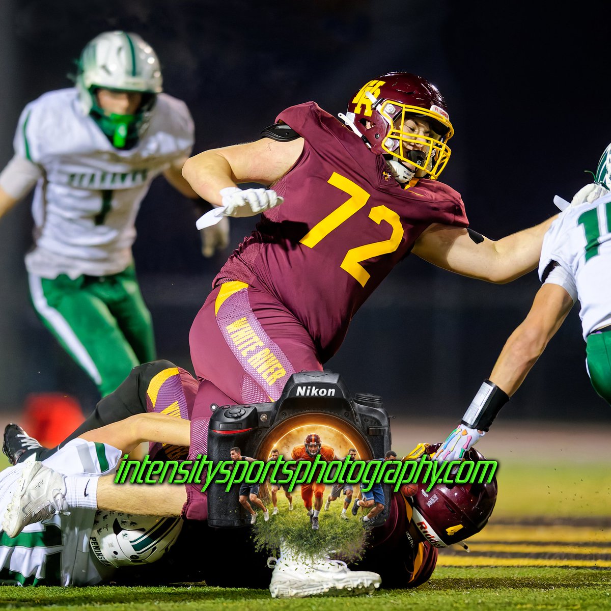 IntensityPhoto's tweet image. Peninsula at Whiteriver!
See HORNETS gallery VNNphotos here:

vnnphotos.smugmug.com/White-River-Ho…

Or save hundreds and buy the full resolution gallery for 225 and share! 
THIS LINK-
StacyTyler.instaproofs.com/WRFB11-7-25

(do not screenshot photos, copyright enforced🚫)

@wiaawa
@WRFB1909