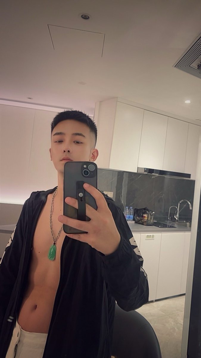 #寸头 #薄肌体育生