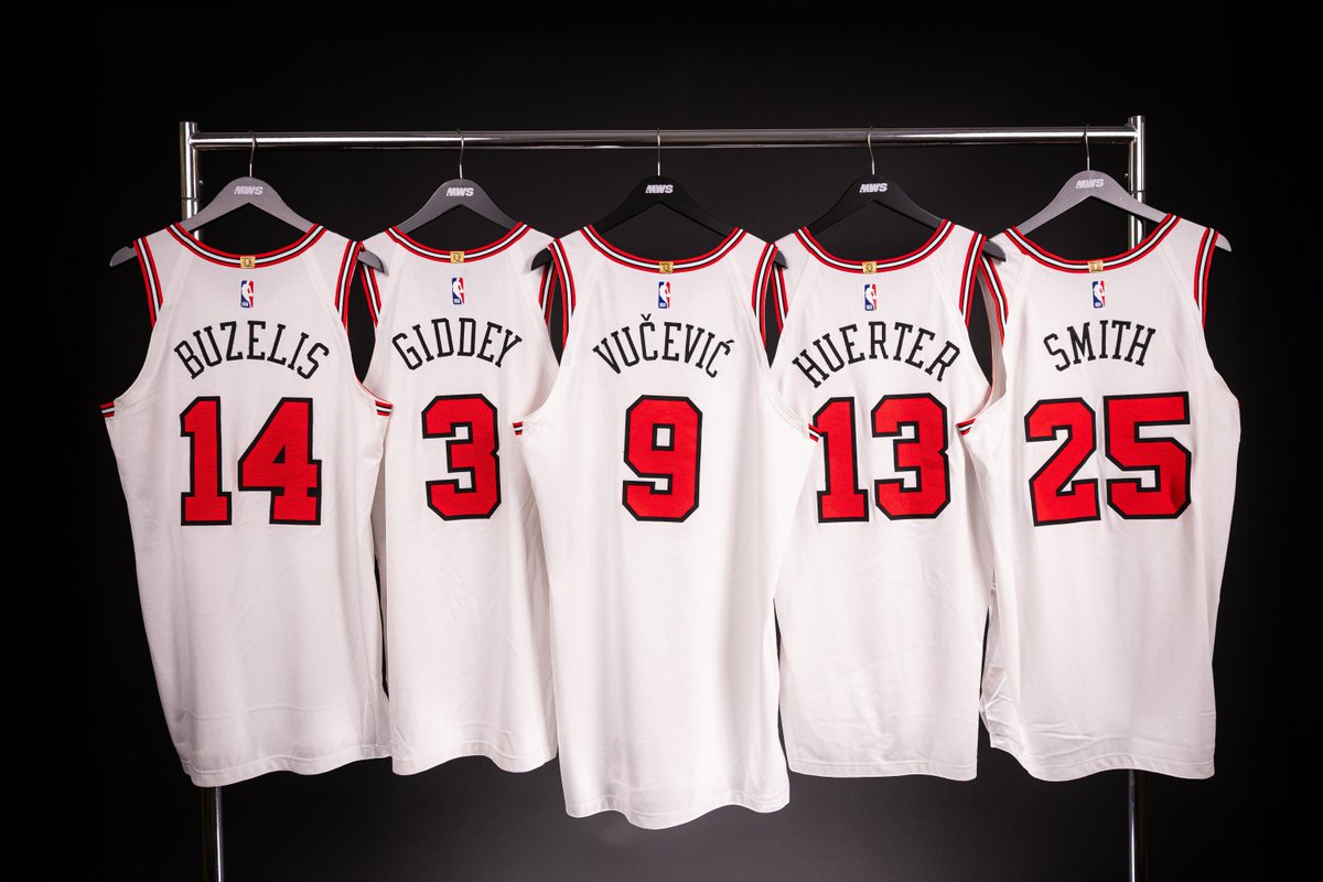 トップス M&N AUTHENTIC x BULLS x SIXERS M&N AUTHENTIC x BULLS x SIXERS