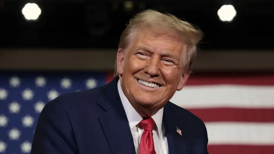 🚨 BREAKING:

🇺🇸 TRUMP SAYS "ALL US CITIZENS WILL GET A $2,000 DIVIDEND PAYMENT"

THIS WILL INJECT OVER $1.5T OF LIQUIDITY IN MARKET

BULLISH FOR CRYPTO!!