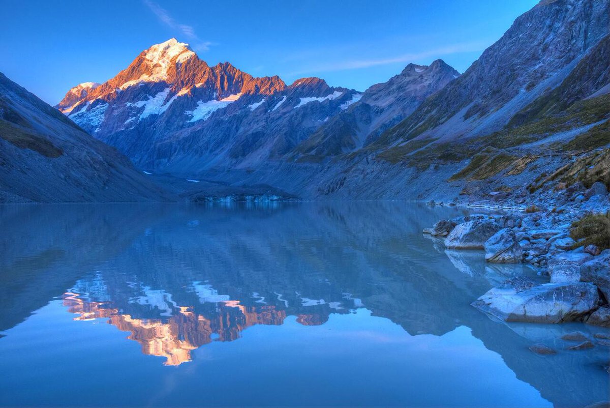 MovieNight_apps's tweet photo. Sunset Light on Aoraki (aka Mount Cook), New Zealand, 3/3/2016 [OC] [2157x1440] via /r/EarthPorn https://t.co/PKxdMghxxZ

#photography #photooftheday #photographer #photoshoot #picoftheday #art #beautiful
#instagood #photo #nature #travelphotography
#landscapephotography #portr… https://t.co/szEcaSJVNI