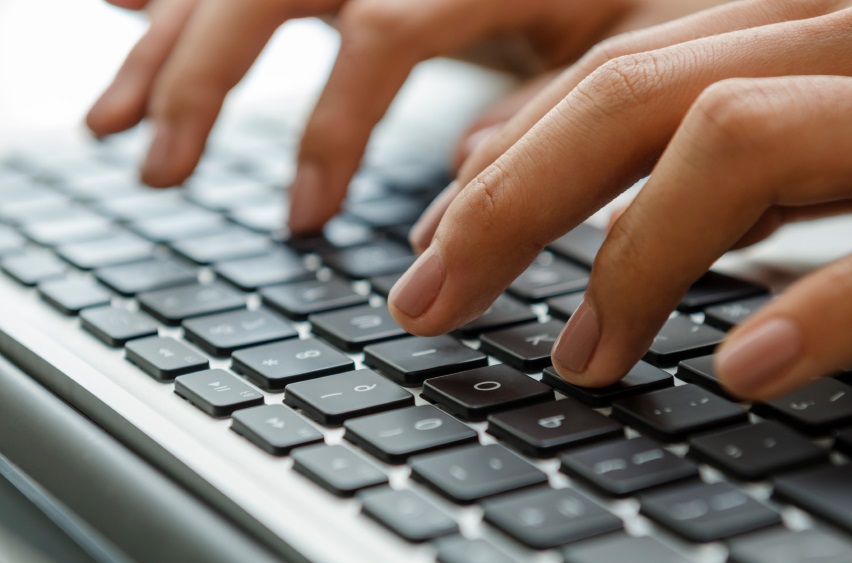 LinWriter's tweet image. It took some time, but I finally got my @contently portfolio to go live again. Woop, woop! #Freelancing #B2Bwriter #WritingLife