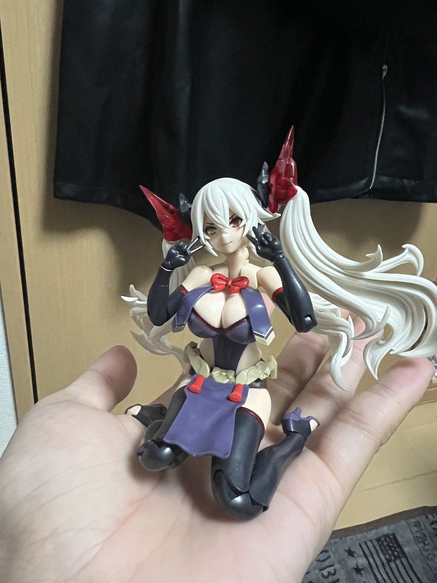 SaintHolyGrail's tweet photo. 新しくスサノヲ作り直してみたんですがどうでしょうか？
わりと胸部とか髪型は良い感じかなと思ってます

 #メガミデバイス https://t.co/bRTG3ML5uV