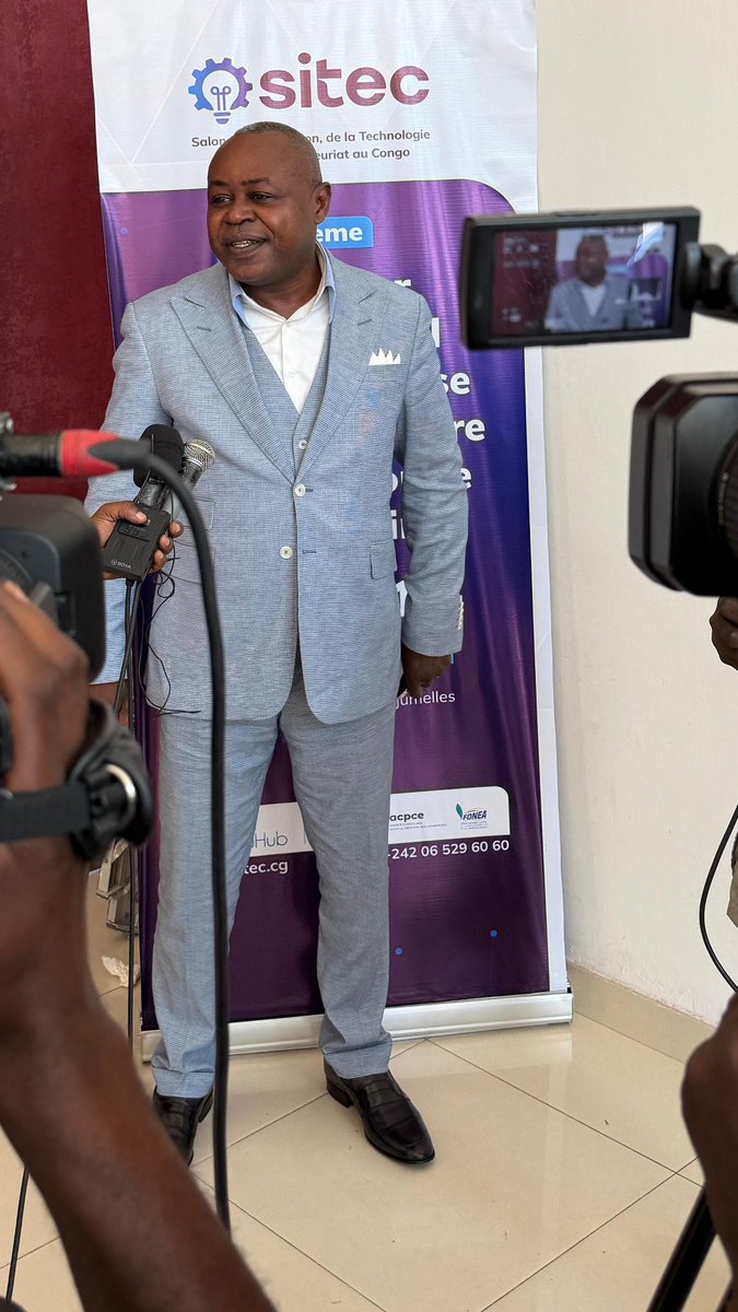 M. Le promoteur de la Fondation <a href="/bantuhub/">Fondation Bantuhub</a>,
Chers jeunes,

L'ambition du Salon de l’Innovation, de la Technologie et de l’Entrepreneuriat au Congo (SITEC)  Academy de former 600 jeunes en quatre jours est plus que noble et cadre pleinement avec celle du <a href="/EtatCongo/">Gouvernement du Congo</a> voilà pourquoi,