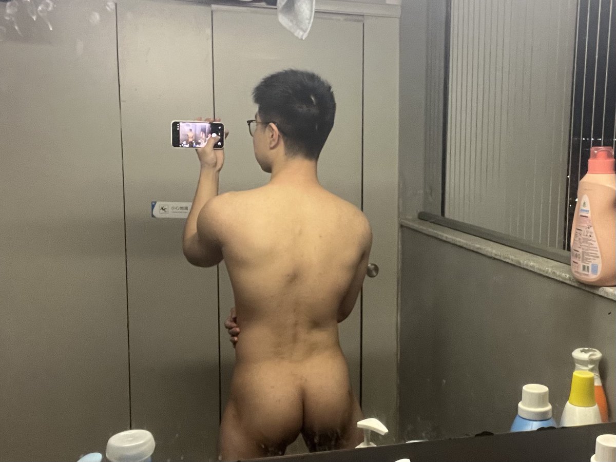 xxxw tweet media