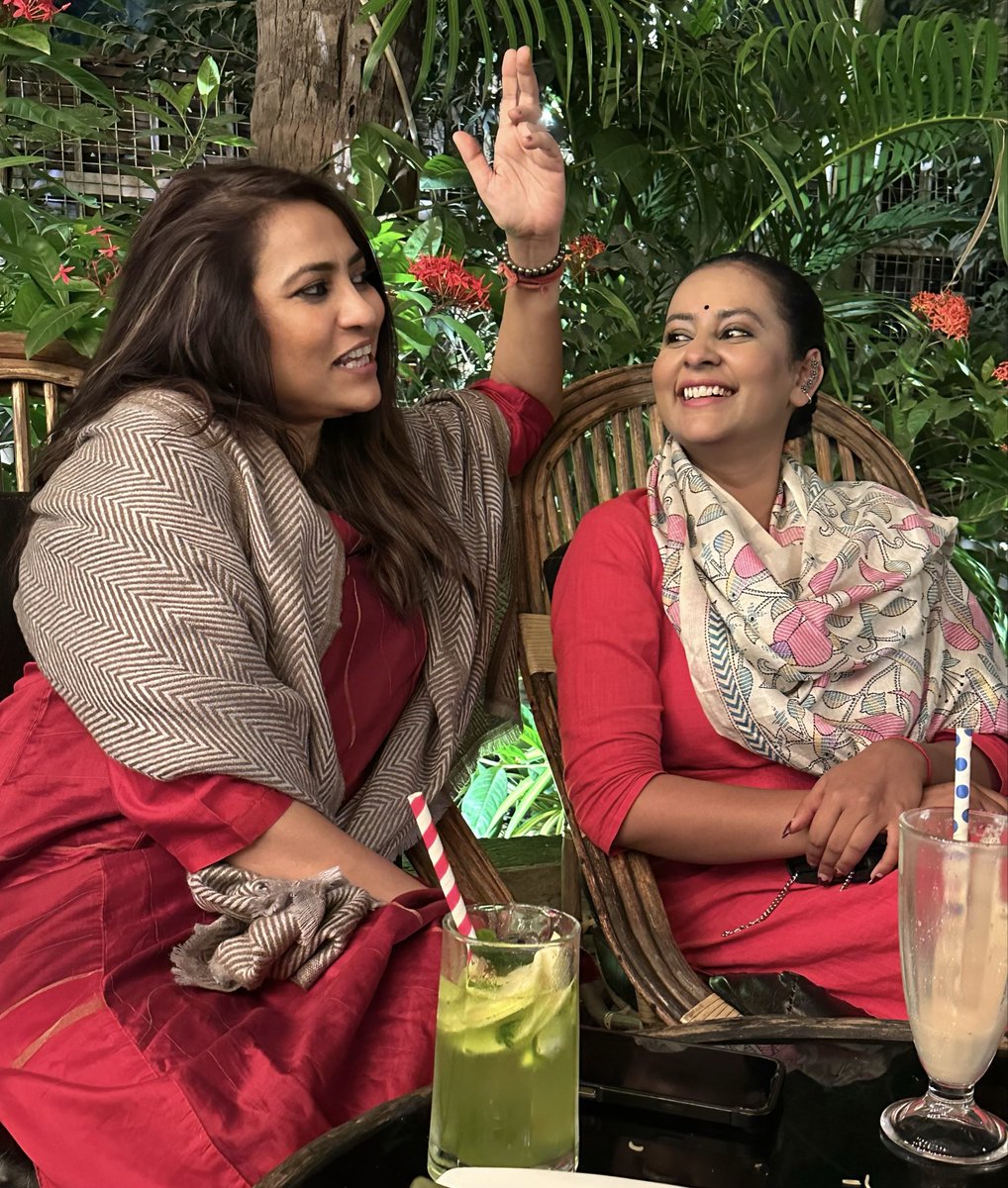 RheemaParashar's tweet photo. Jab we met ❤️ Parashar Girls 🧿
@ParasharPrachi 

#Patna https://t.co/Cw9RTJW1zX