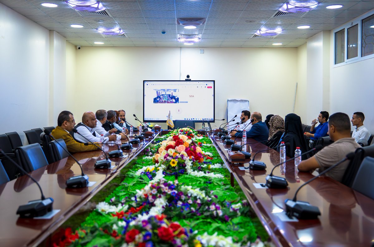 دُشن في العاصمة المؤقتة عدن، اليوم، برنامج الاعتماد المهني للعمالة الوافدة إلى المملكة العربية #السعودية بمشاركة جامعة الجند للعلوم والتكنولوجيا عبر رئيسها الأستاذ الدكتور محي الدين القباطي (عن بُعد)، وحضور ممثل وزارة الموارد البشرية والتنمية الاجتماعية السعودية.

#حقق_حلمك