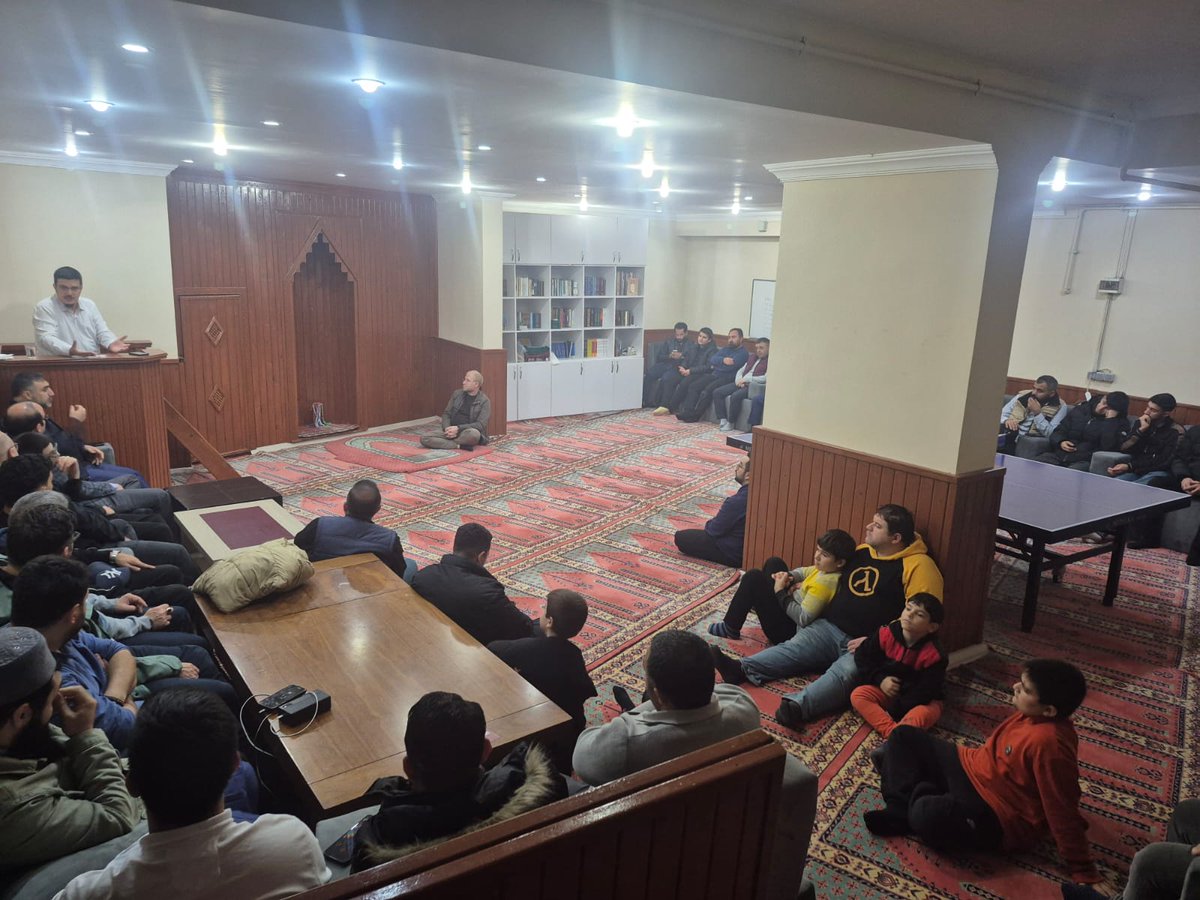 agdmyaroglu's tweet image. &quot;Aksa Tufanı ve Filistin Davamız&quot; derslerimize devam ediyoruz. 

📍Beylikdüzü - Arnavutköy - Bağcılar