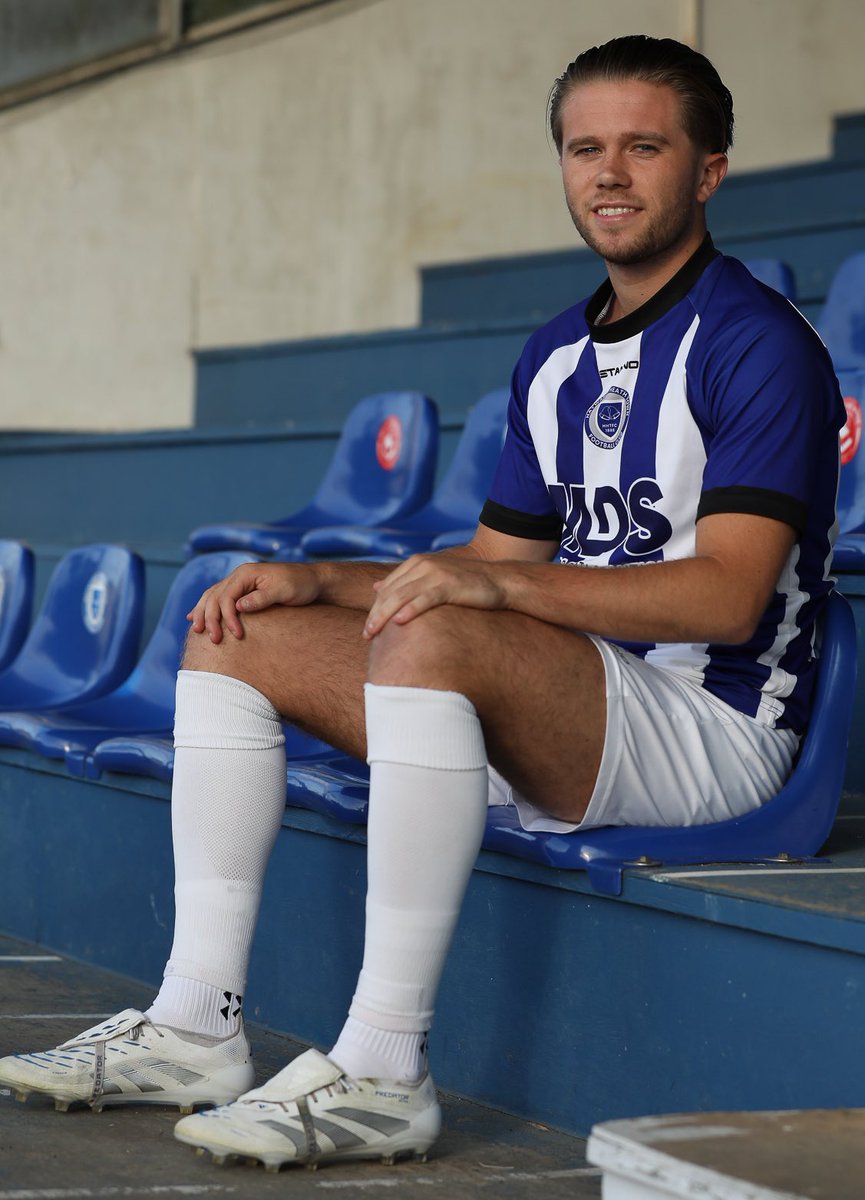 Haywards Heath Town FC tweet media