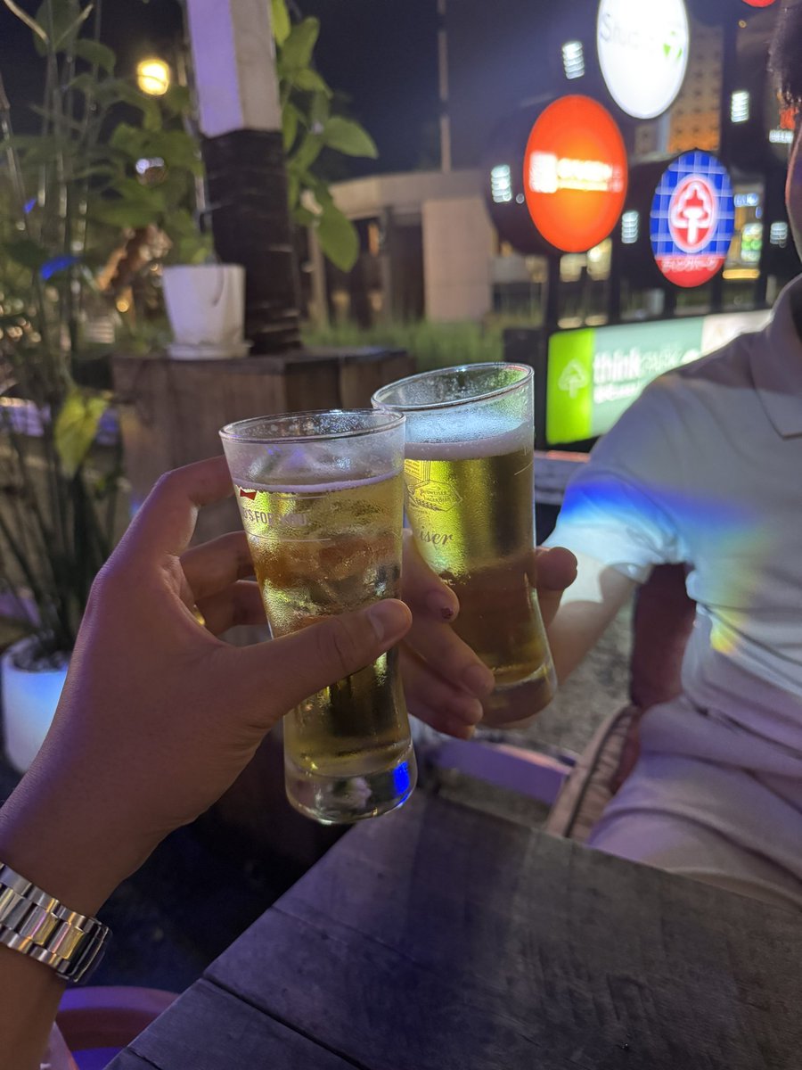 เพื่อนพามาย้อมใจ🍻