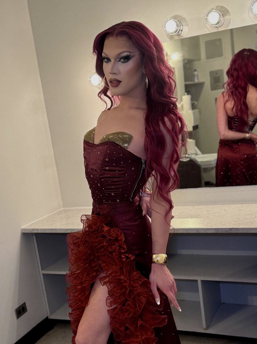 Tara Nova tweet media