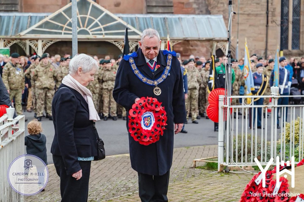 Humbled to lay a wreath today at the Hereford War Memorial on behalf of <a href="/PGLHerefords/">Herefordshire Freemasons</a> - Photo by Cameron M-Hill Photography distributed on social media by <a href="/YourHereford1/">Your Herefordshire</a>
