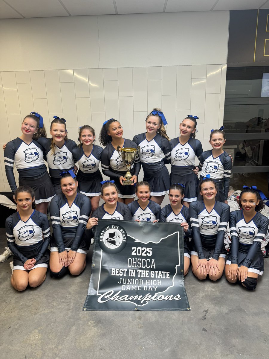 Midview_Cheer tweet media