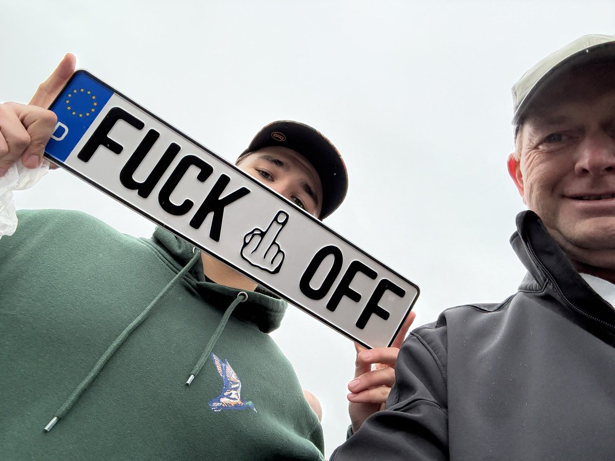 Pete’s Sweet Tweets tweet media