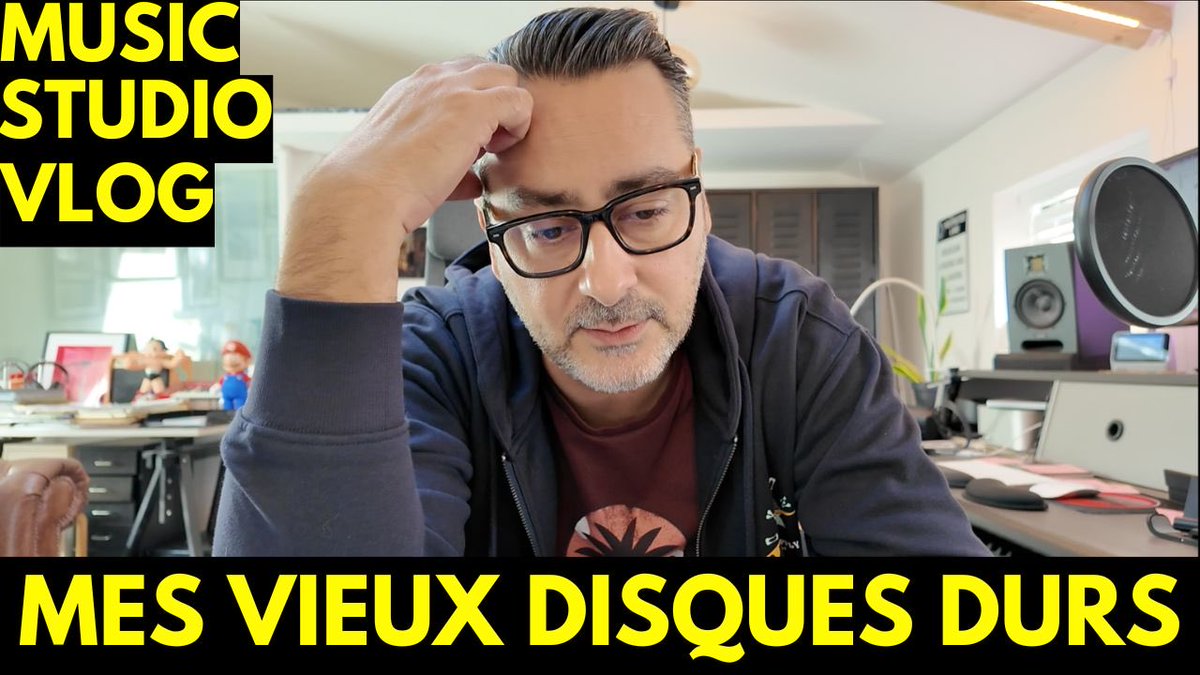 🎧 Cette semaine dans mon vlog,
Je plonge dans mes anciens disques durs, à la recherche de musiques oubliées, de chansons inachevées, d’esquisses instrumentales …
🎥par ici : youtu.be/PeCGpPJ6_BU