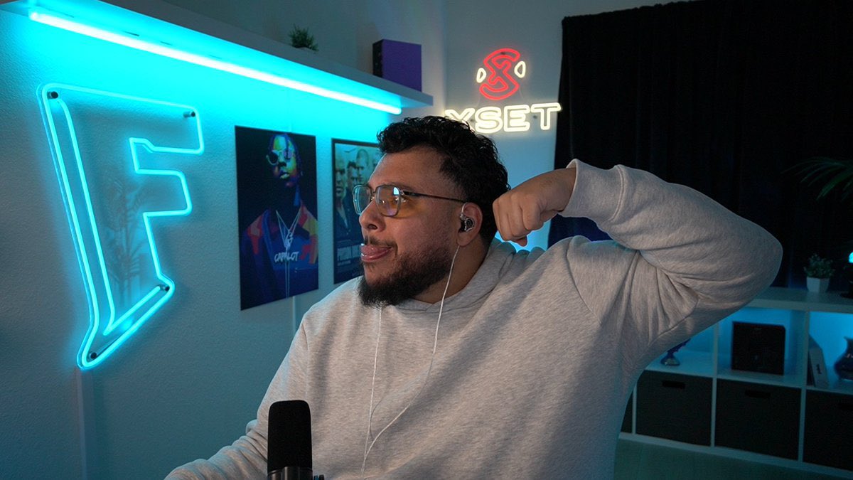 TAKE YOUR THRONE tweet media