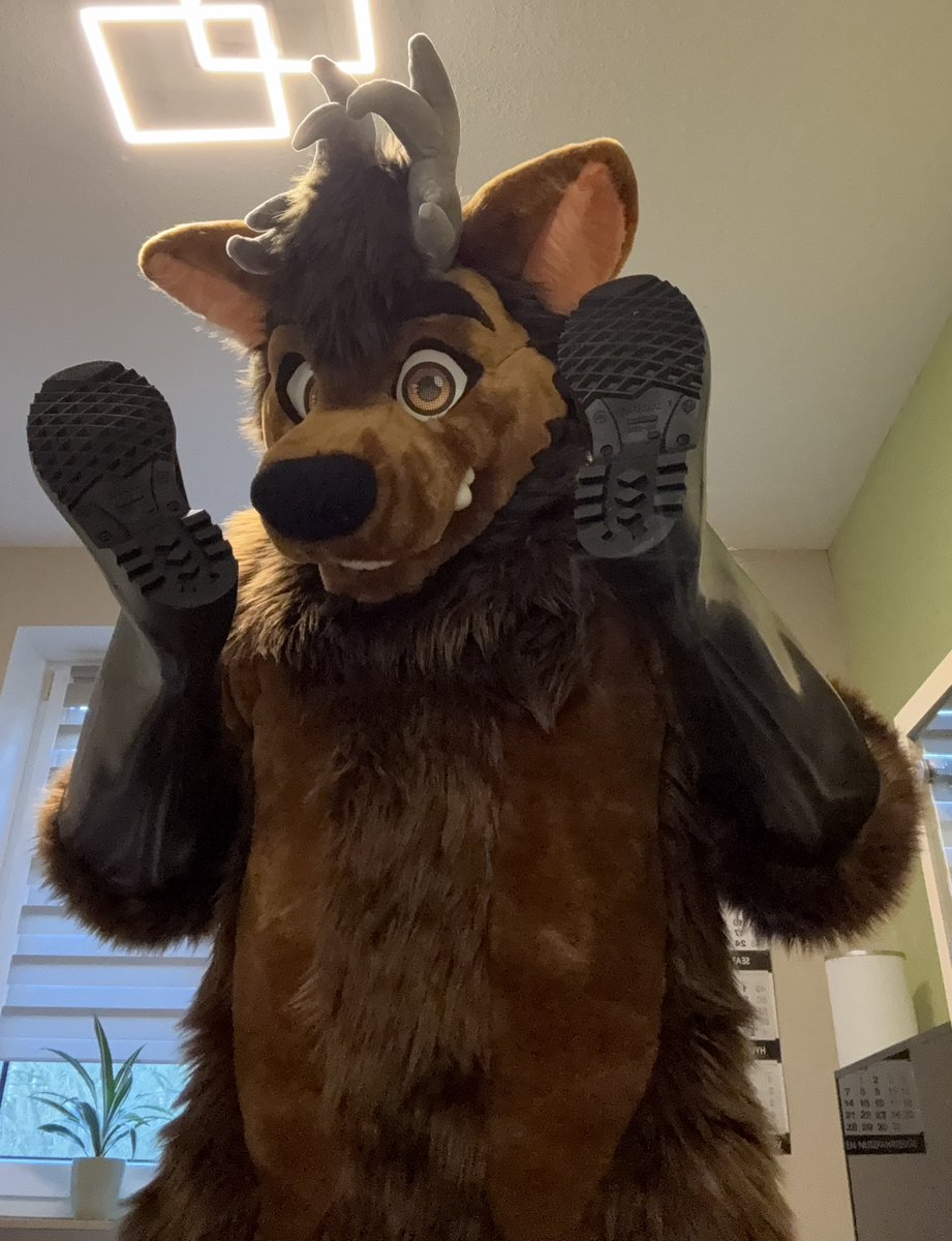 Remember to wear your rain boots at this rainy season!

🪡: <a href="/Evi1Makers/">EvilMakers🏳️‍⚧️Commissions CLOSED</a>