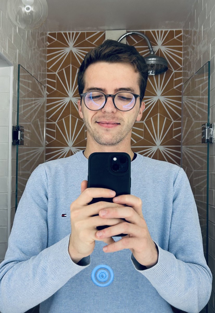 Toujours pas de moustache en 2025…
 #LGBTQIAMovember