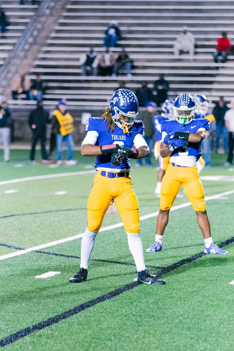 1-0 every week. 1 day at a time. #WinToday #Trojans5L <a href="/NHSTrojansFB/">Trojan Football</a>