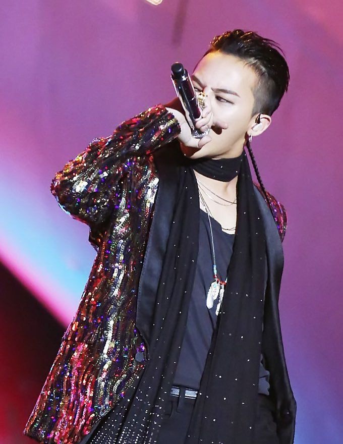Jonas_ashley2's tweet photo. Last day voting 

1 RT = 1 VOTE 💖

I vote #GDRAGON for #2025MAMAVOTE https://t.co/JcTeE186vy