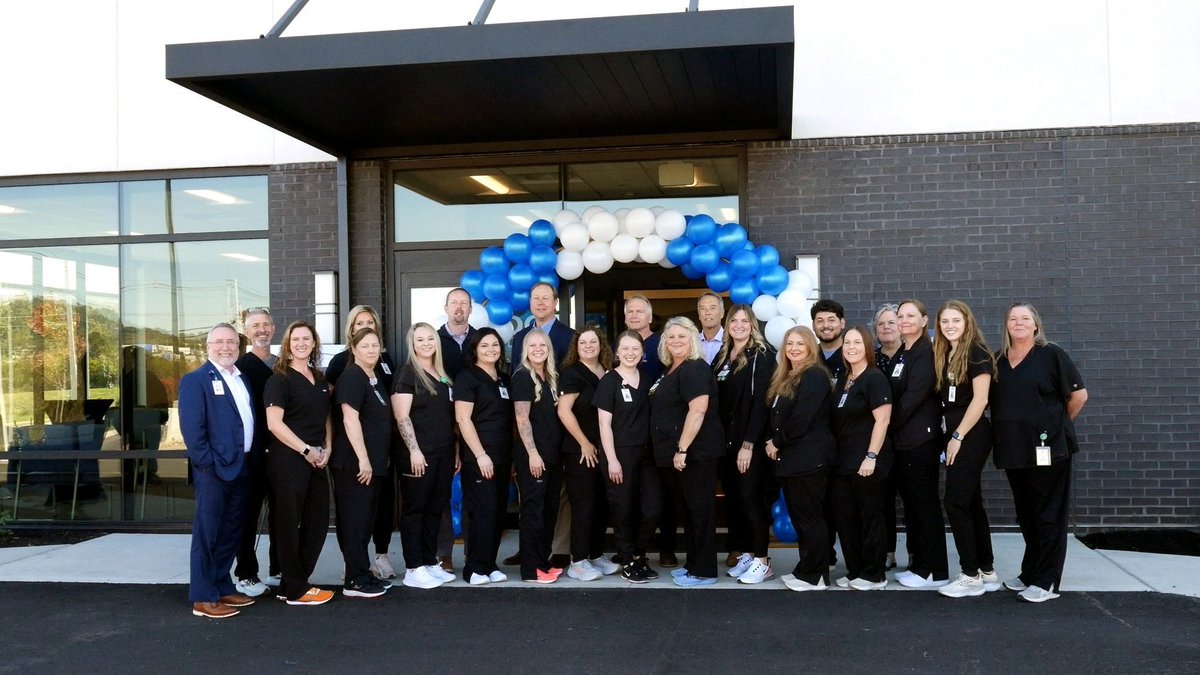 Our KOC Lakeway team is celebrating one year in their beautiful new office in Morristown! We are currently looking for a medical assistant to join this outstanding team of healthcare professionals, and we provide on-the-job training! Apply here: secure10.entertimeonline.com/ta/6081419.car…