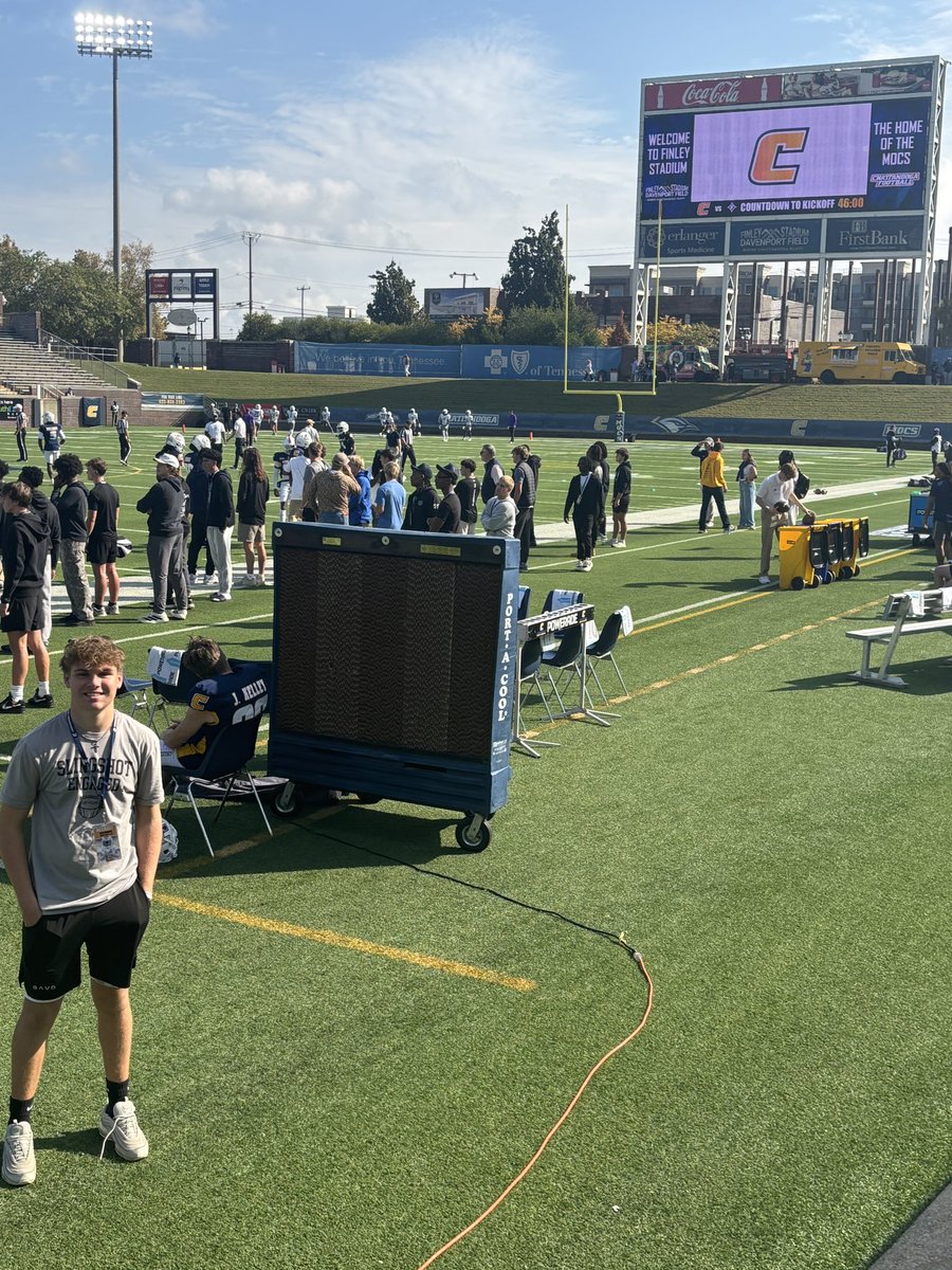 max_warner9's tweet image. Had a great visit at UTC yesterday! Great win. Thank you for the invite!

@AndrewBementUTC @embaustert @TheKatiee_P @CoachRustyW