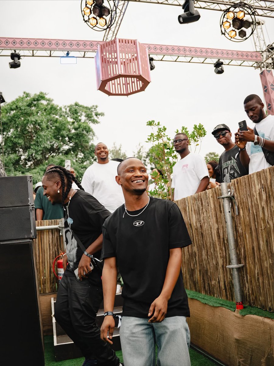 Jazzwrld1's tweet photo. Yesterday Was Explosive, To Many More!!!🙏🏽❤️ https://t.co/QuuRgQpQFU